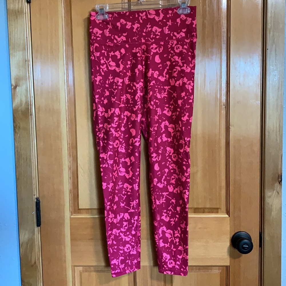 Fabletics High-Waisted Powerhold M/Short - Picture 2 of 4